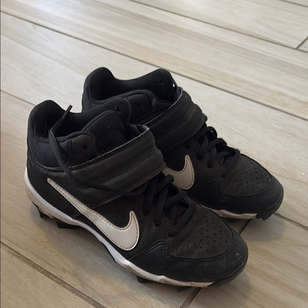 Nike Kids Black and White cleats
